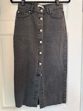 Pull&Bear Washed Black Denim Skirt
